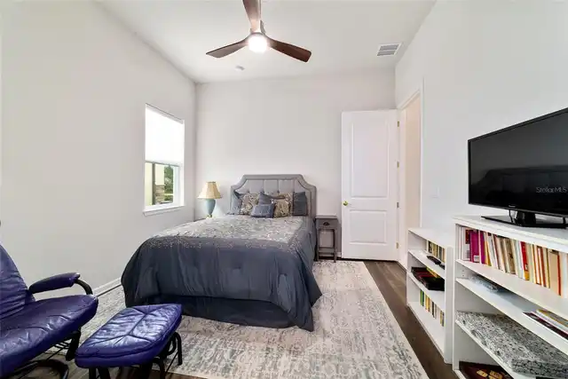 Listing Photo 25