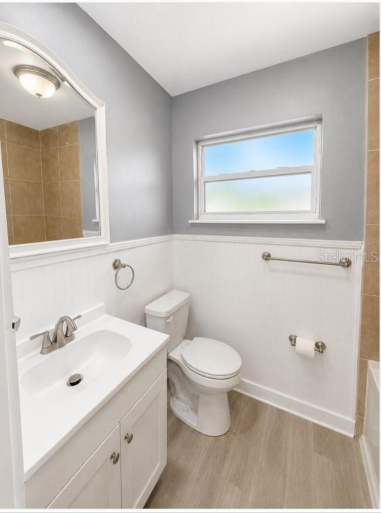 Listing Photo 6