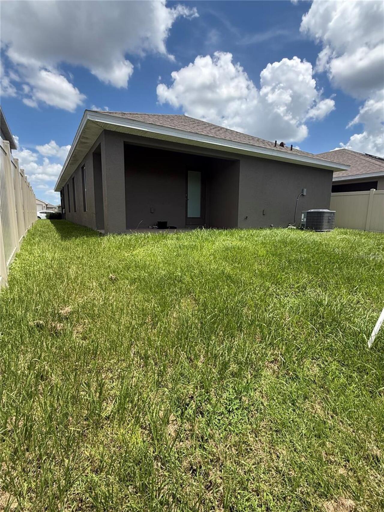 Listing Photo 22