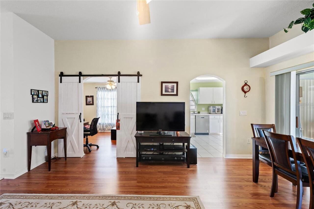 Listing Photo 6