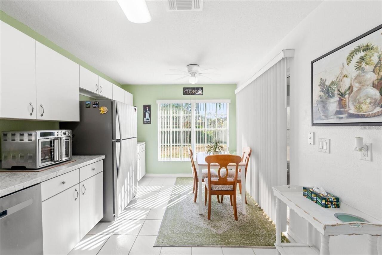Listing Photo 11