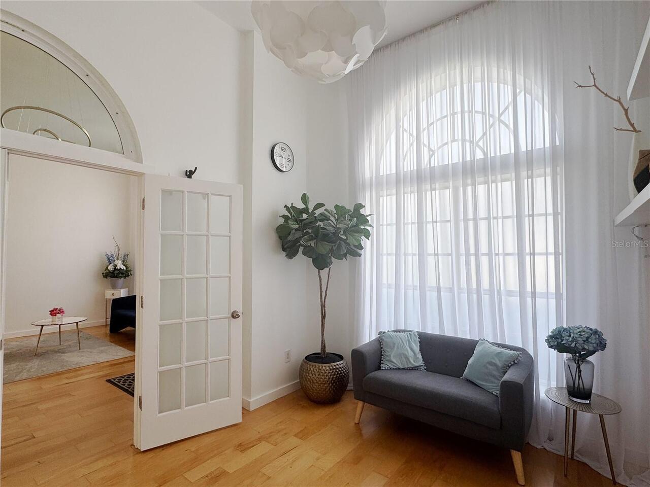 Listing Photo 6