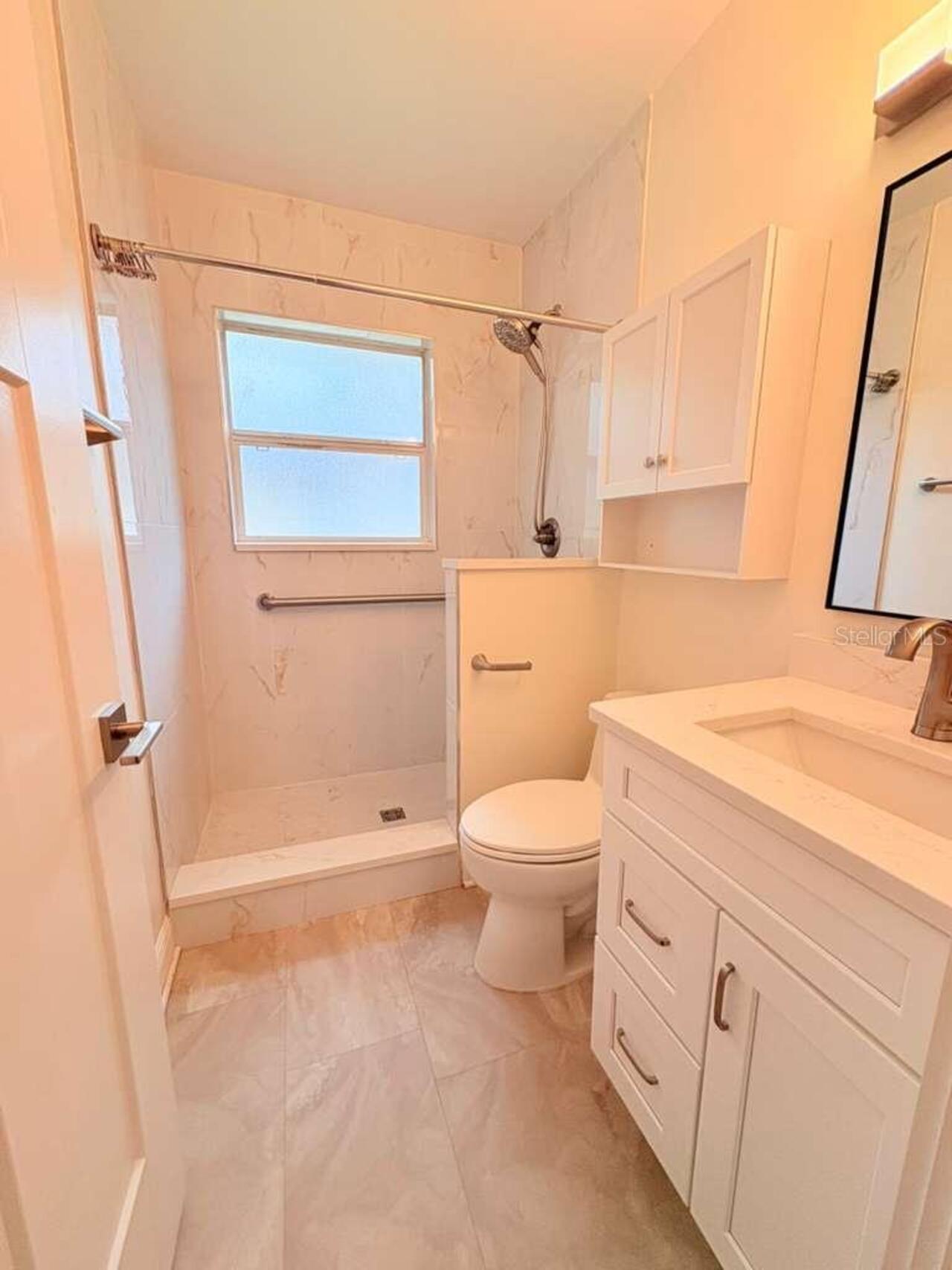 Listing Photo 9