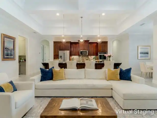 Listing Photo 14