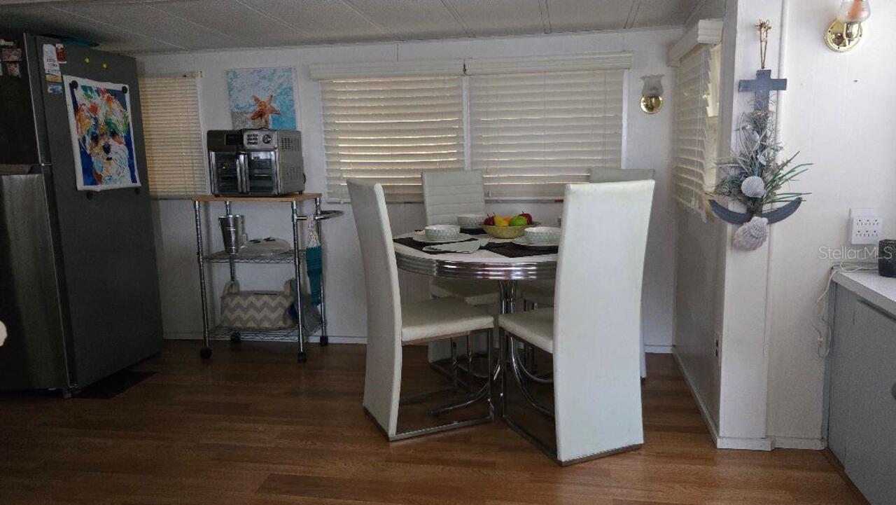 Listing Photo 7