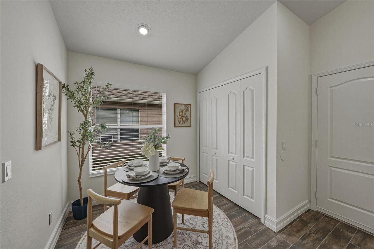 Listing Photo 17