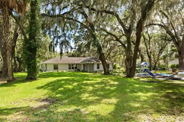 Listing Photo 7