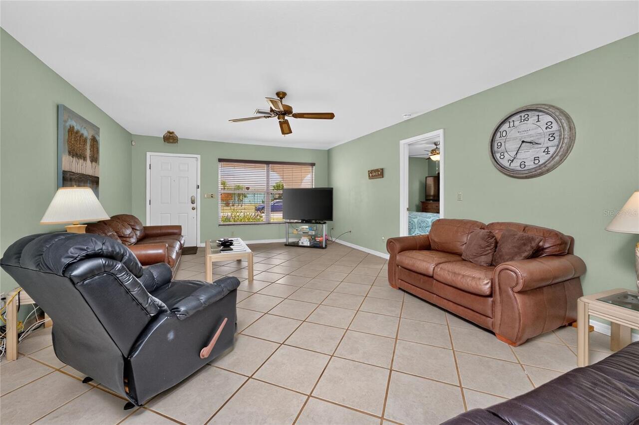 Listing Photo 7
