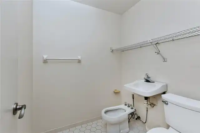 Listing Photo 29
