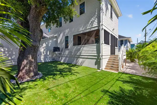 Listing Photo 43
