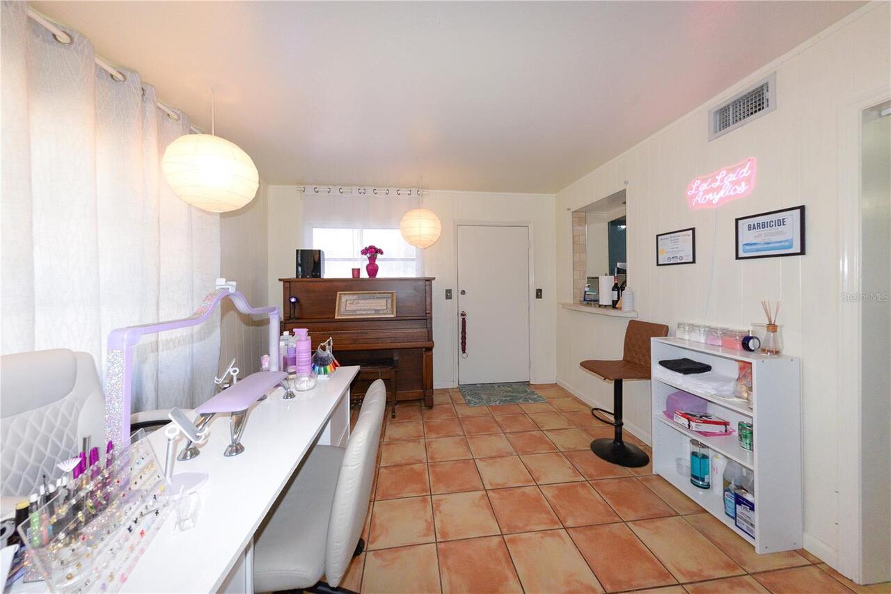 Listing Photo 16