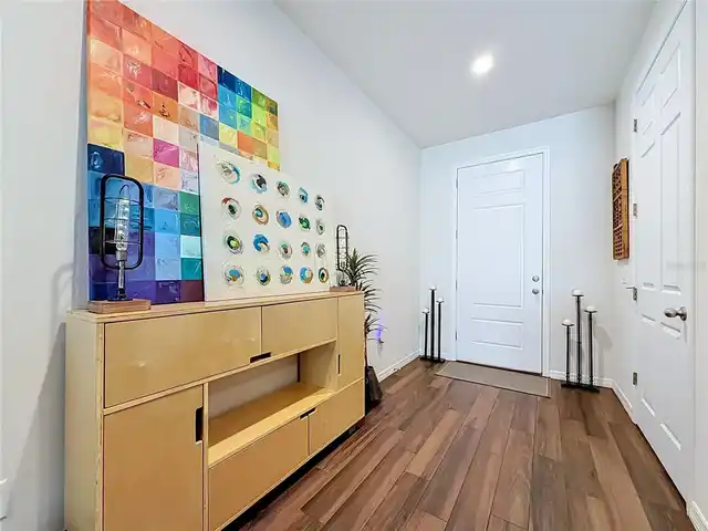 Listing Photo 7