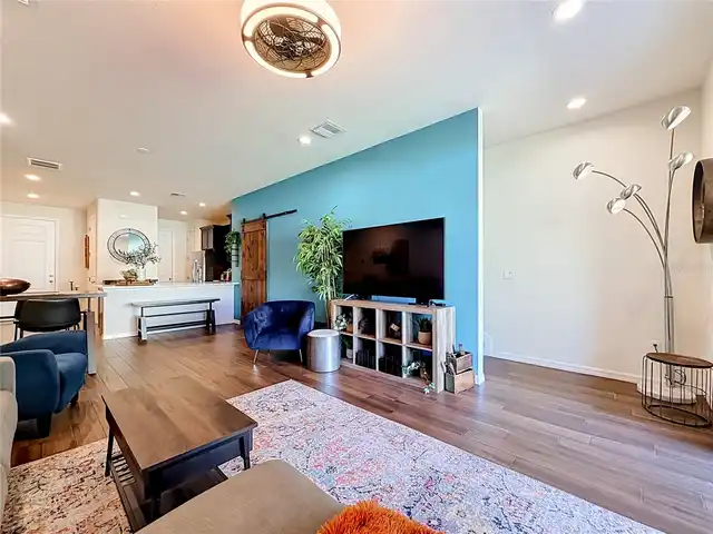 Listing Photo 23