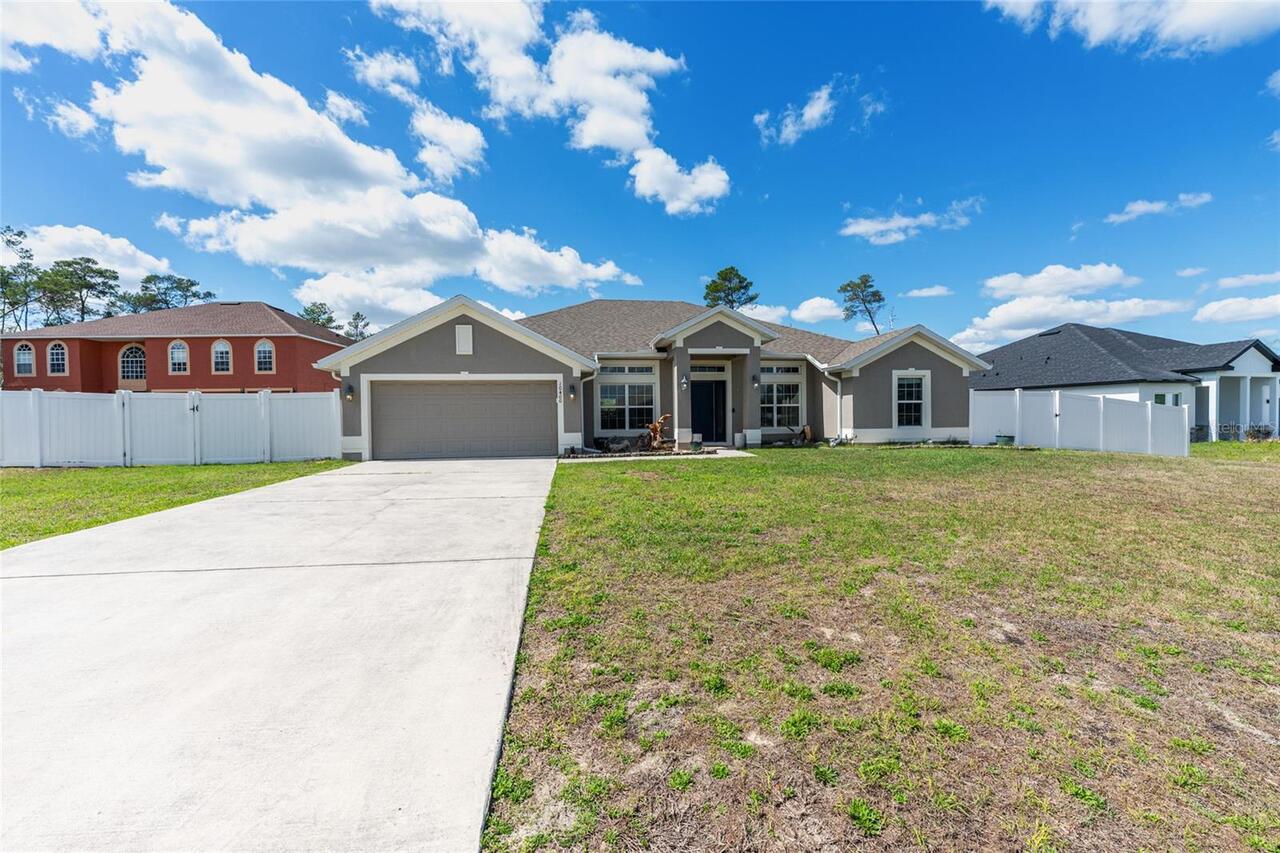 Listing Photo 8