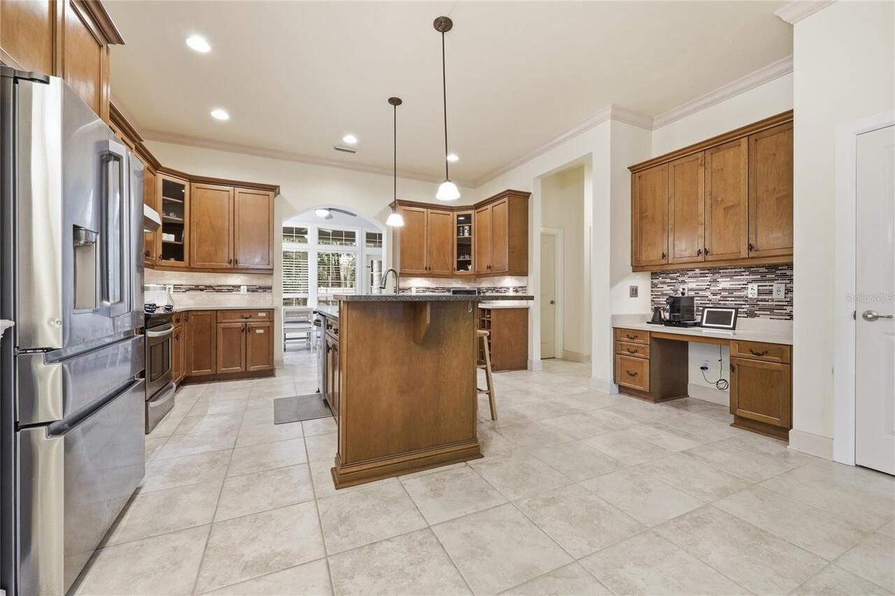 Listing Photo 7