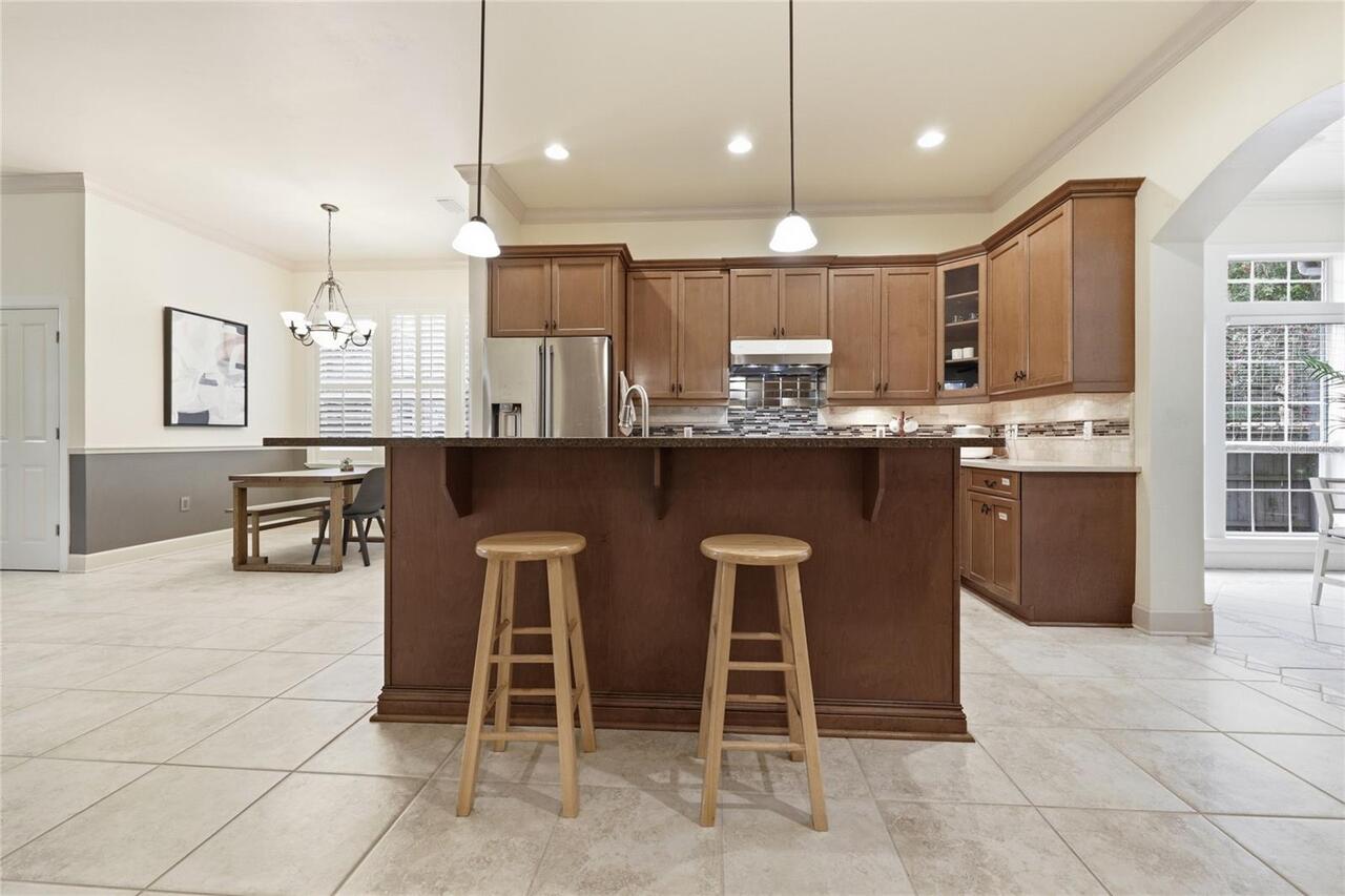 Listing Photo 10