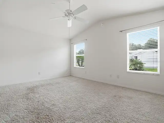 Listing Photo 26