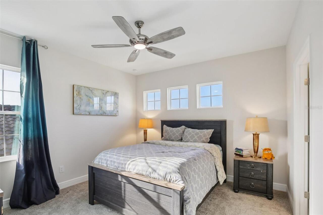 Listing Photo 17
