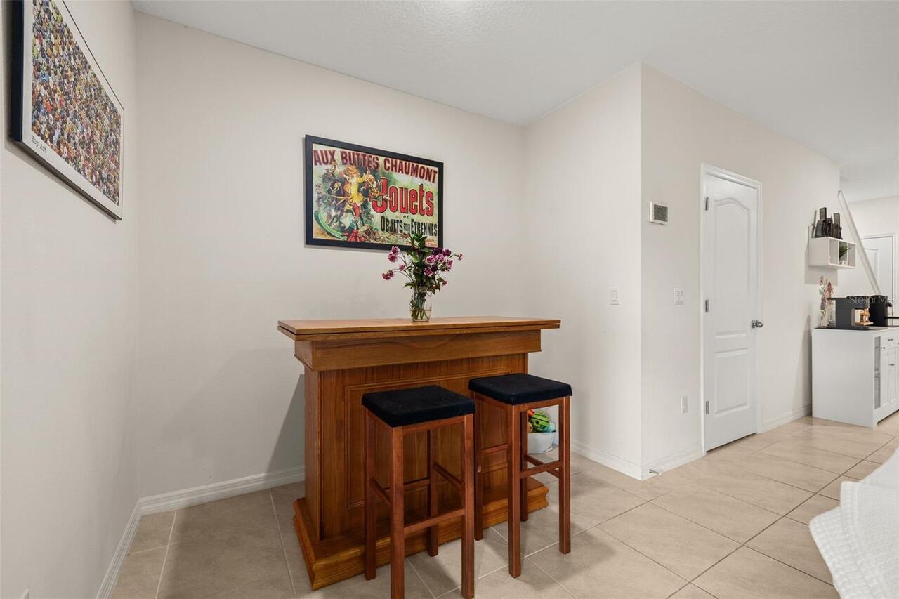 Listing Photo 14