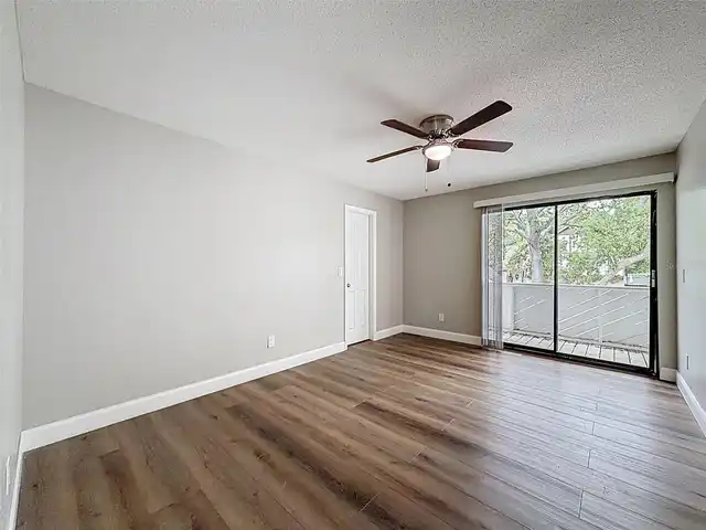 Listing Photo 34