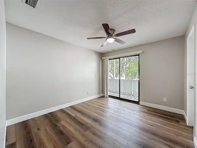 Listing Photo 37