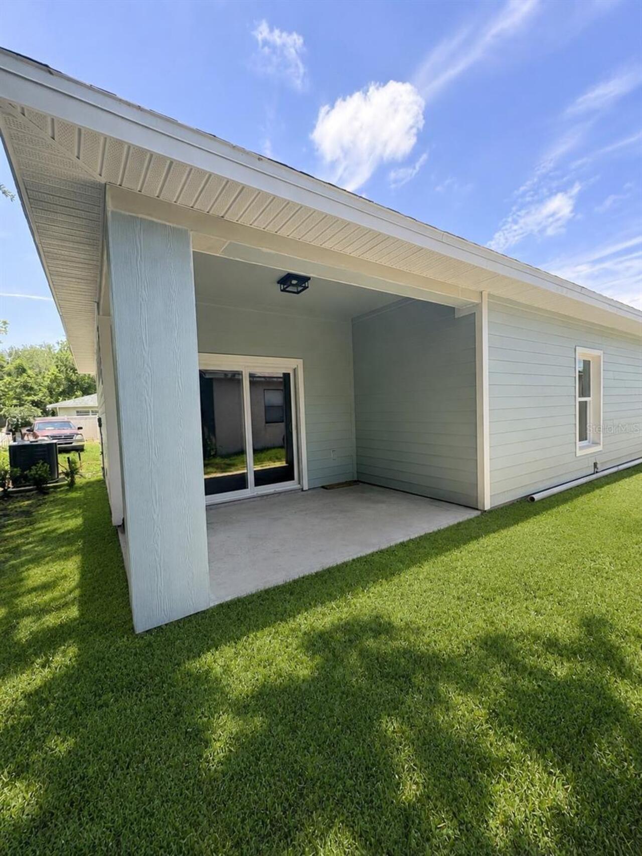 Listing Photo 6