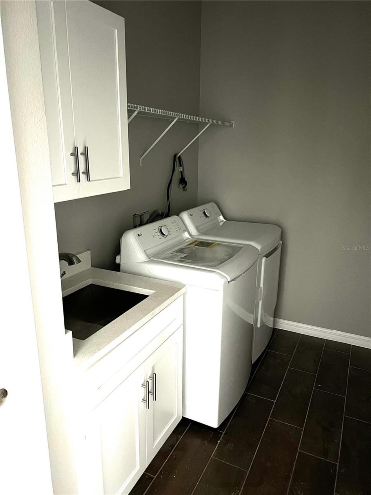 Listing Photo 11