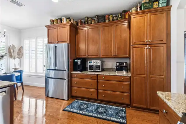 Listing Photo 18