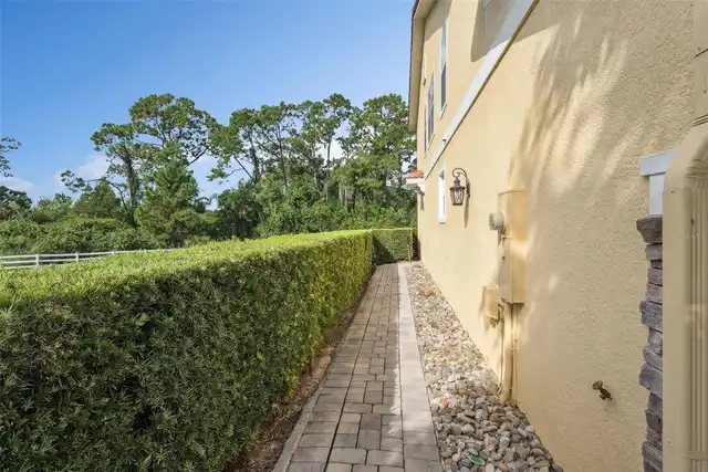 Listing Photo 37