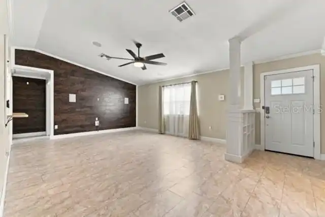 Listing Photo 7