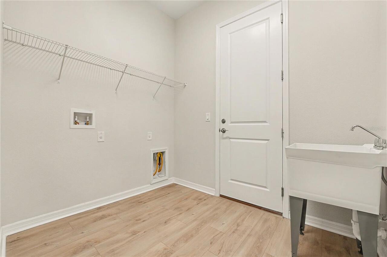 Listing Photo 23
