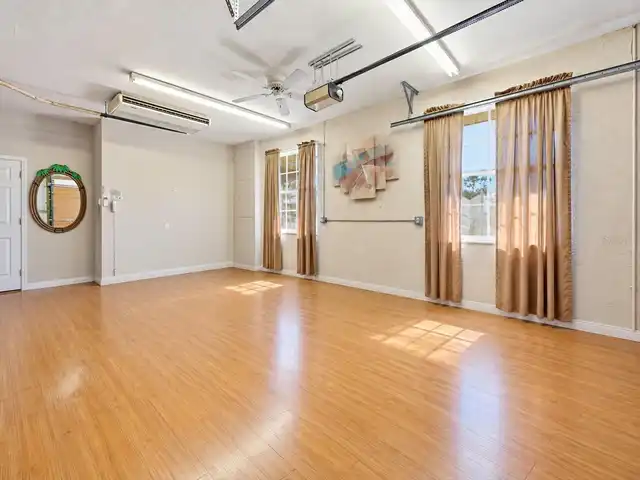Listing Photo 42