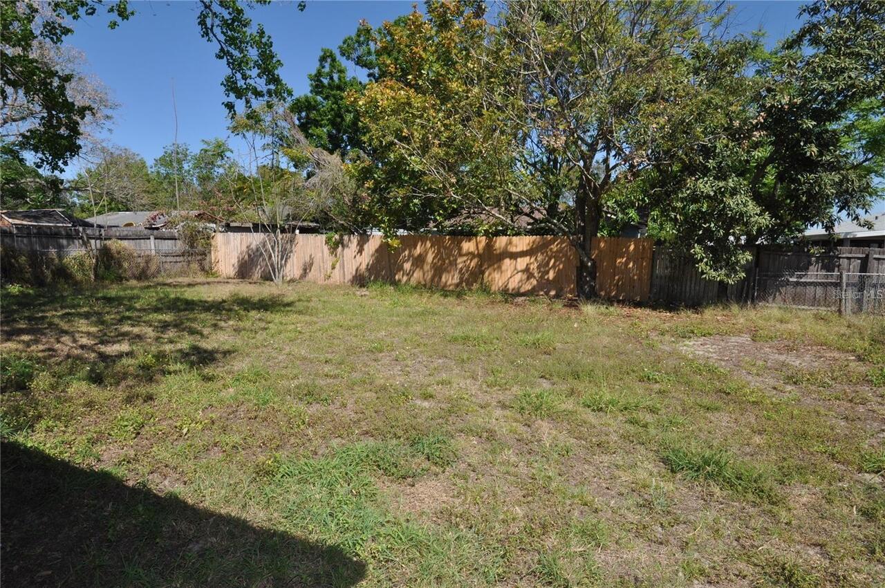 Listing Photo 14