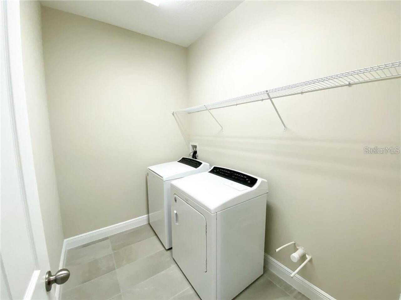 Listing Photo 8