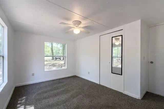 Listing Photo 14