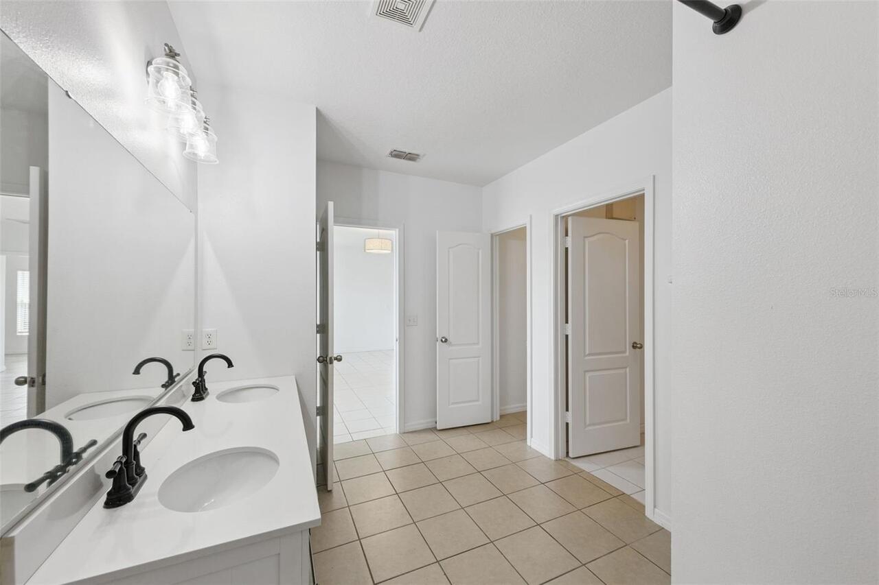 Listing Photo 37
