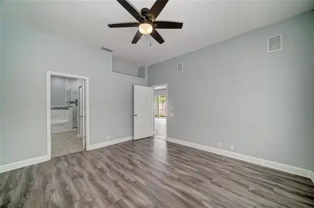 Listing Photo 31