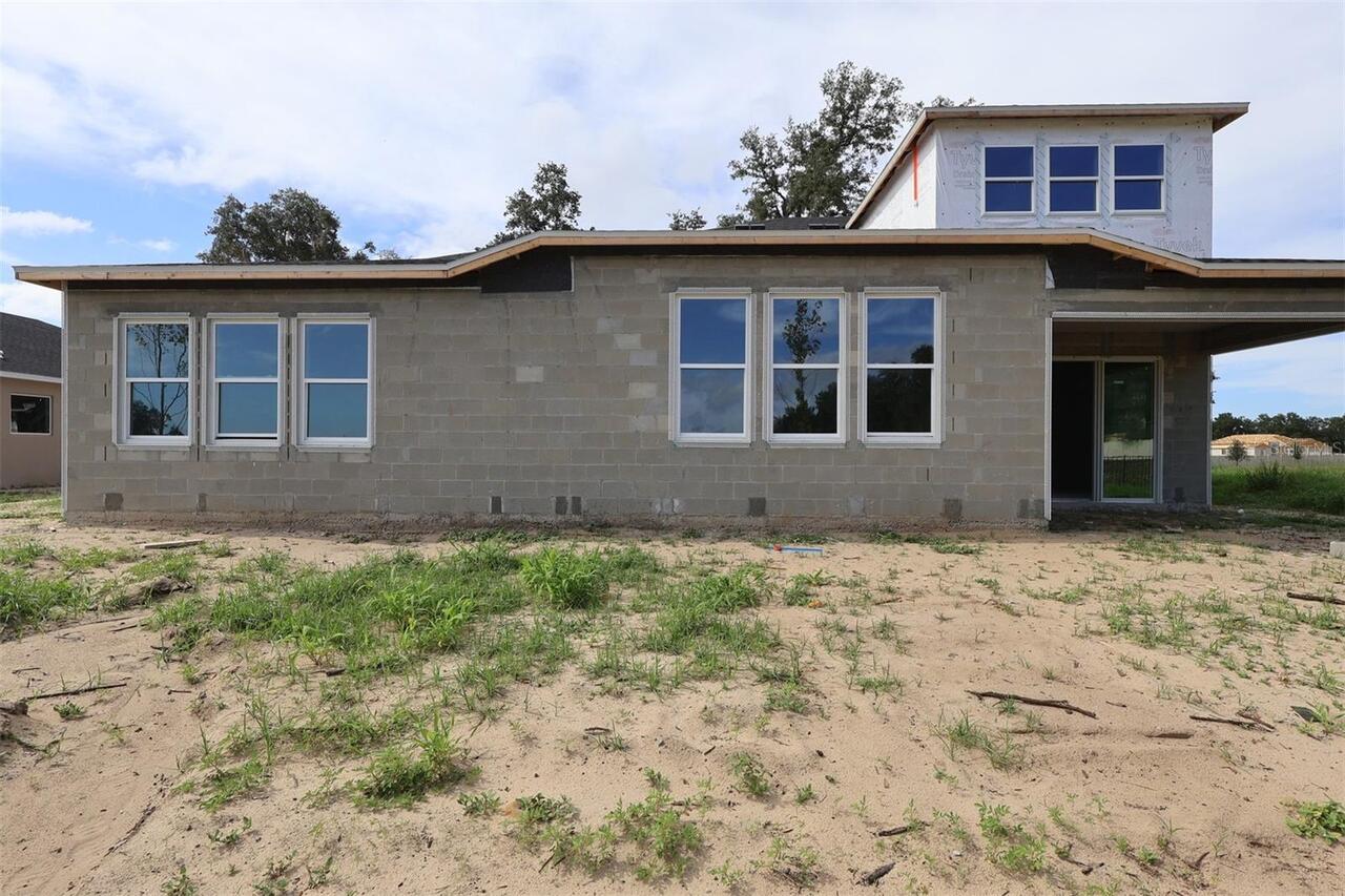 Listing Photo 14