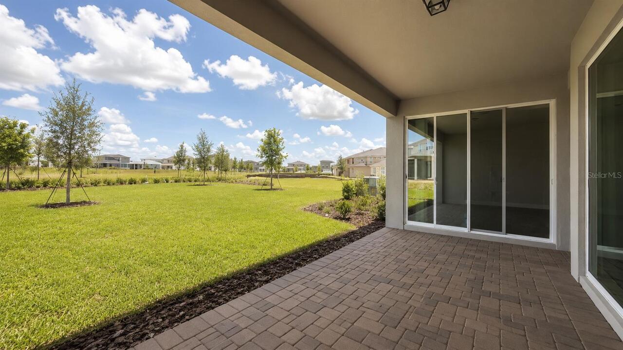 Listing Photo 11