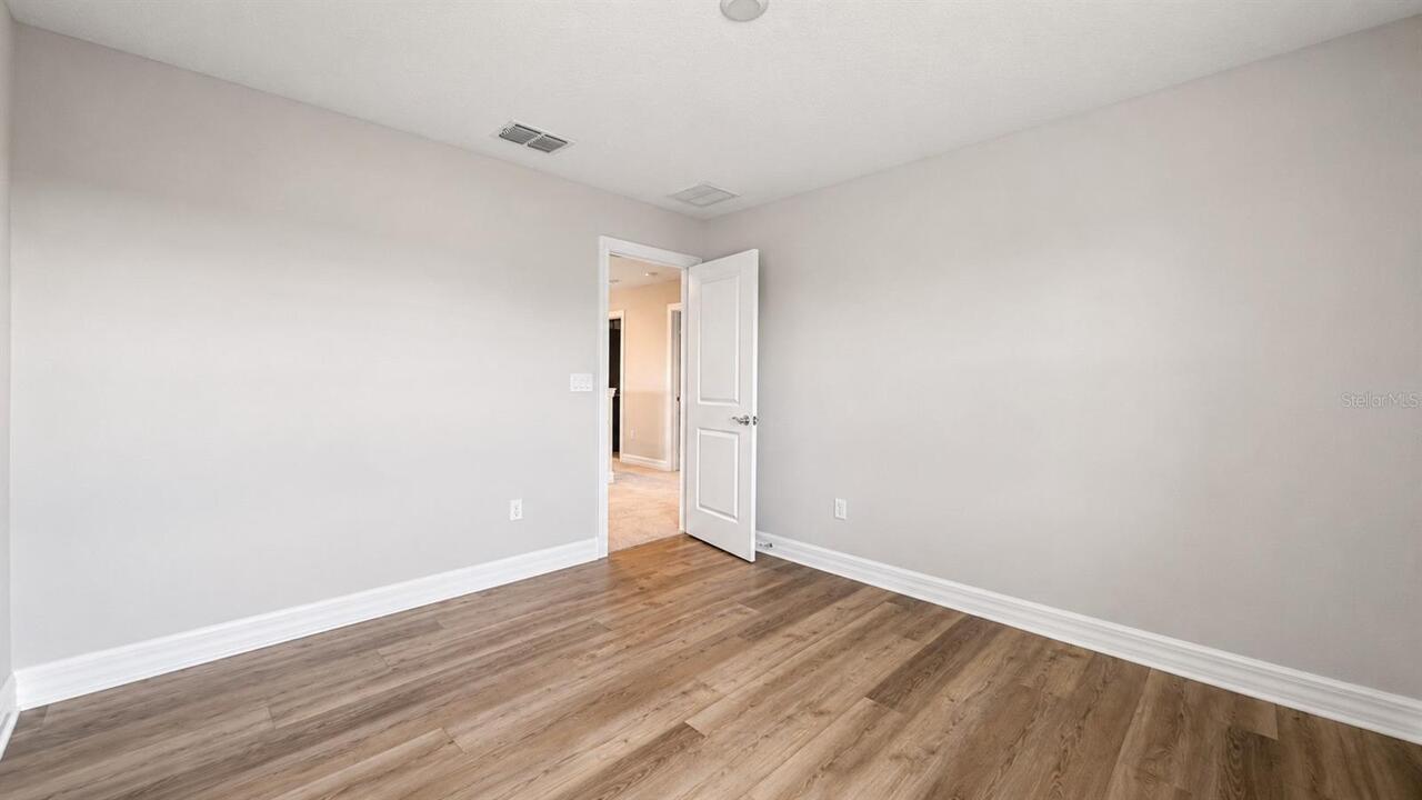 Listing Photo 27