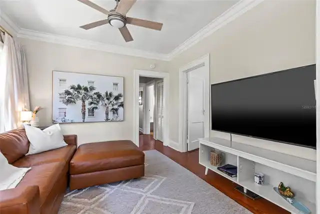 Listing Photo 18
