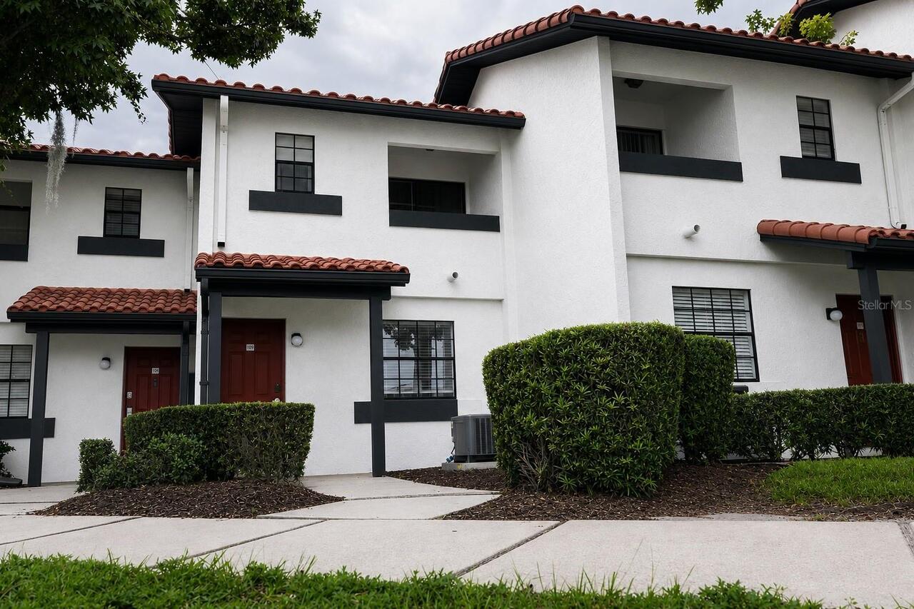 1BR, Home, 1BA, $230,000
Read More