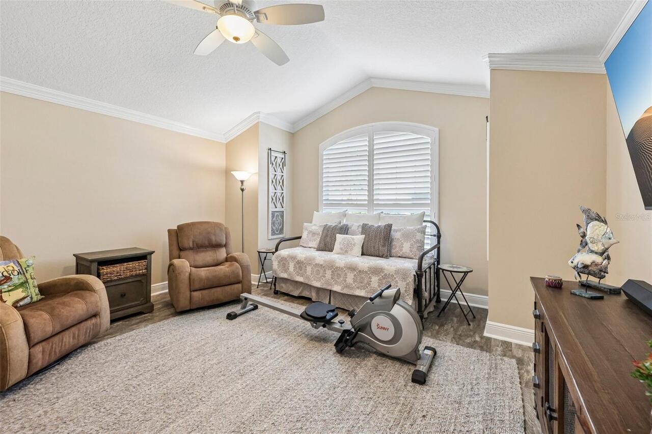 Listing Photo 32
