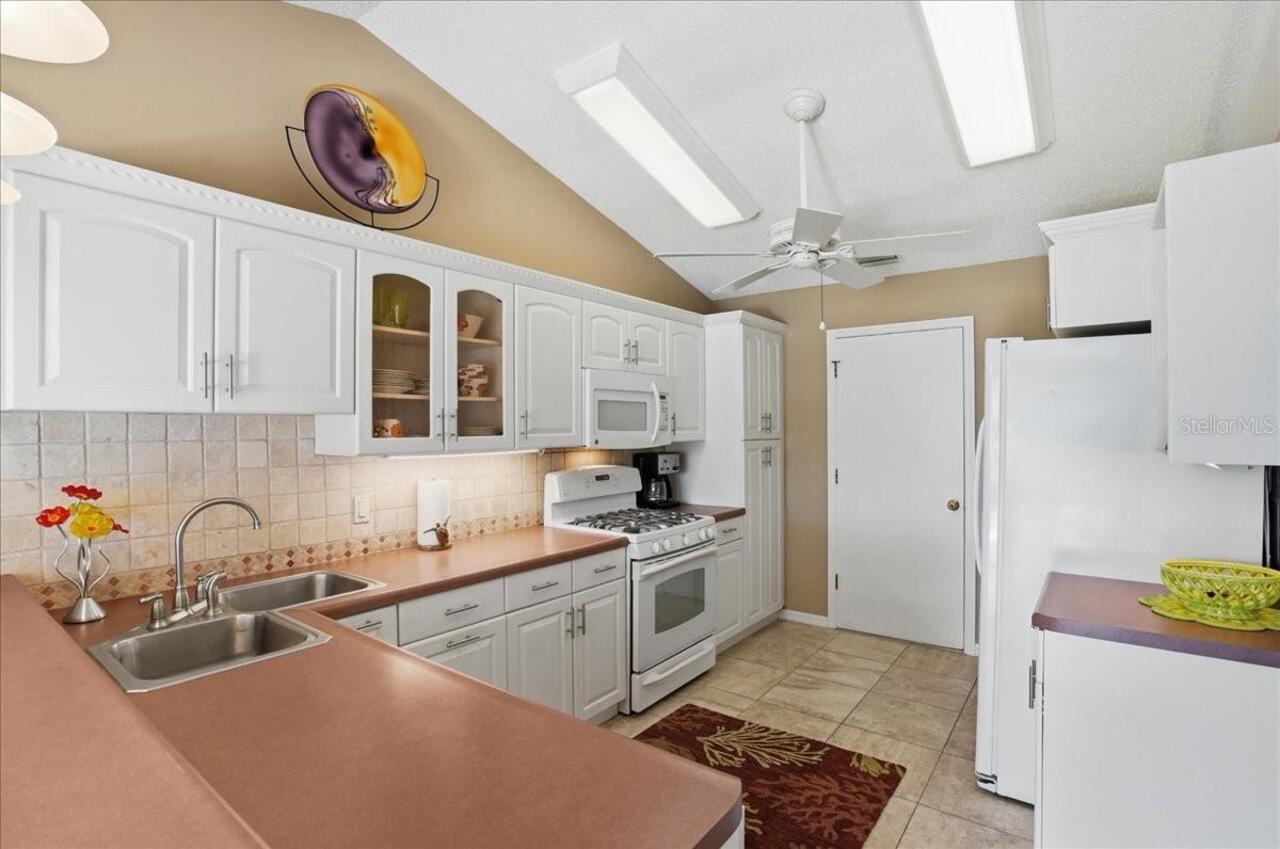 Listing Photo 18