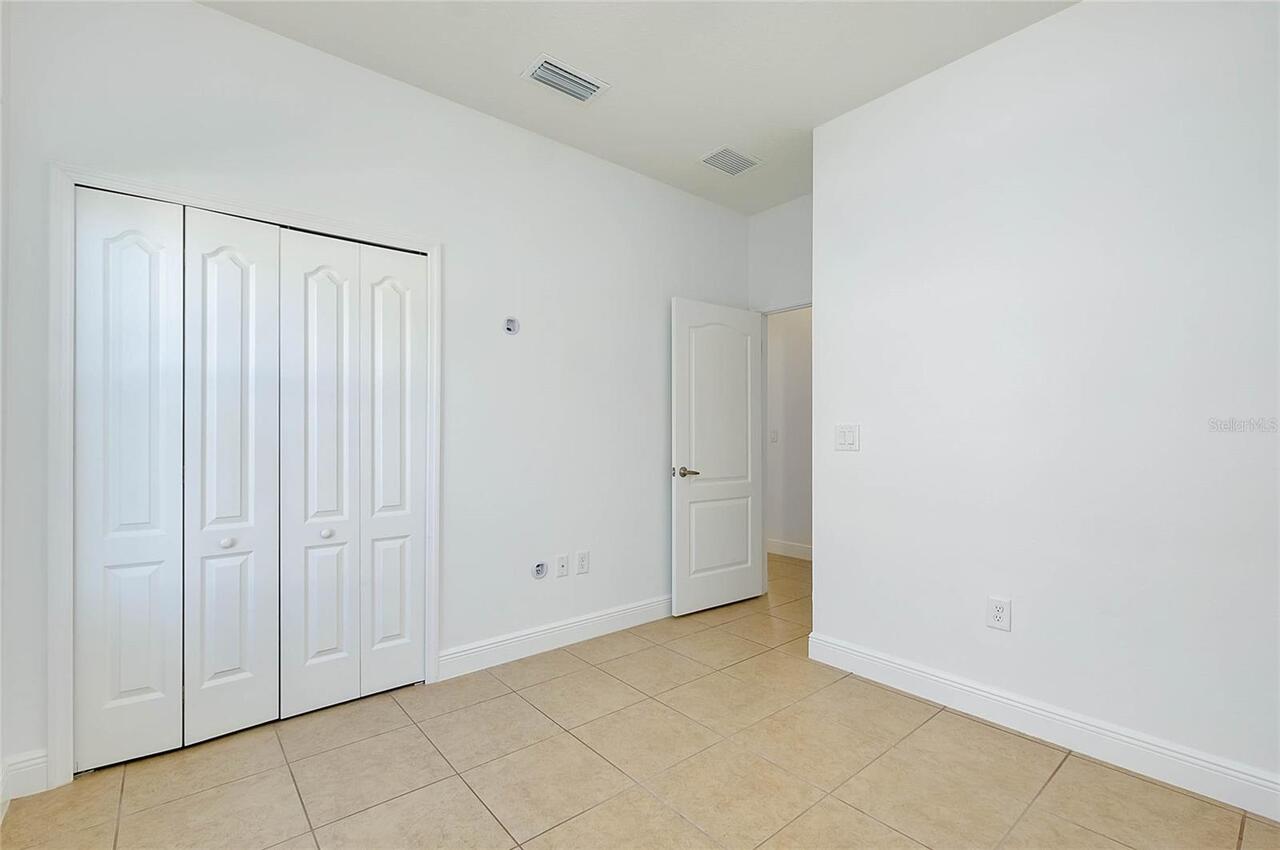Listing Photo 38