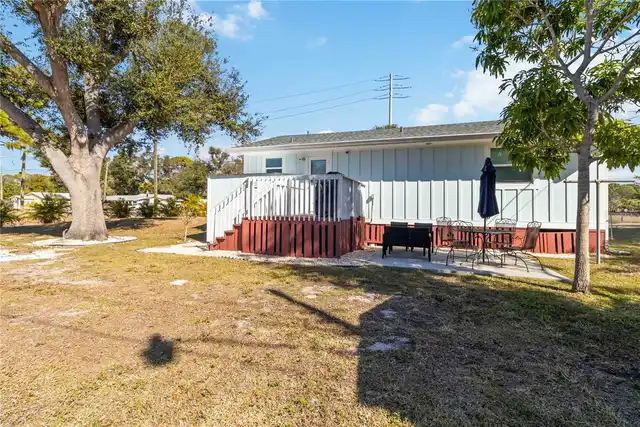 Listing Photo 19