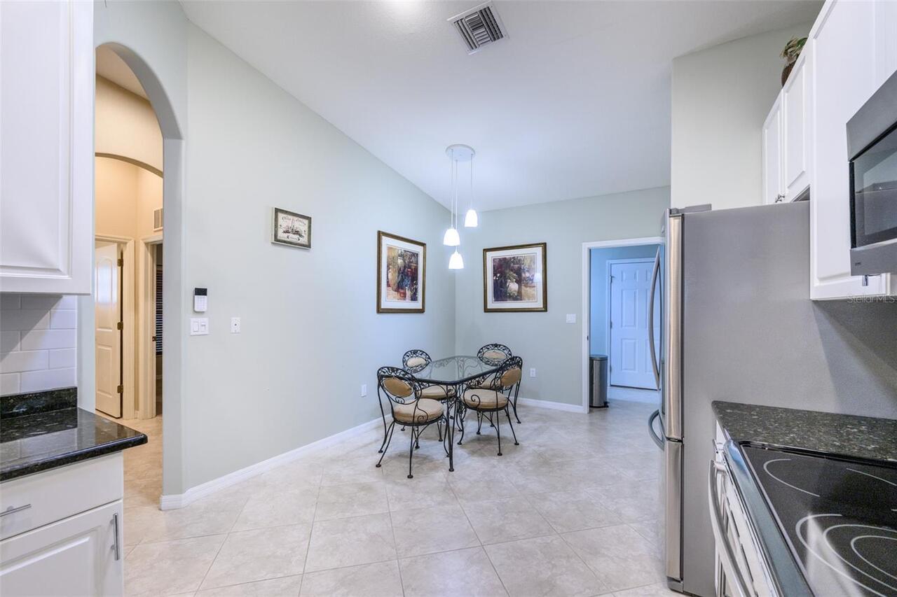 Listing Photo 17