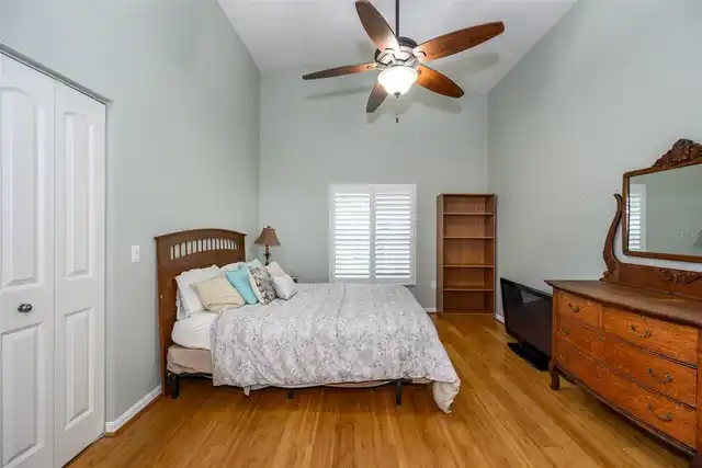Listing Photo 33