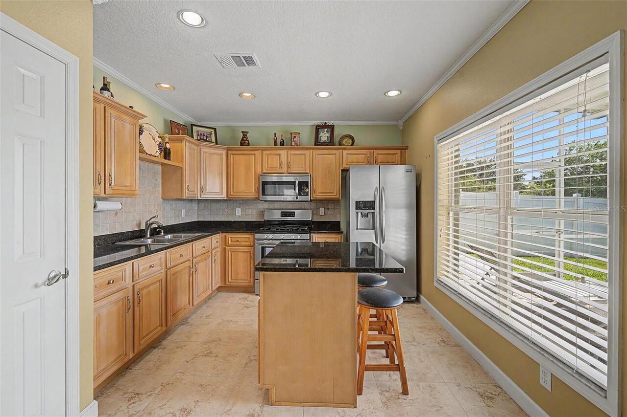 Listing Photo 16
