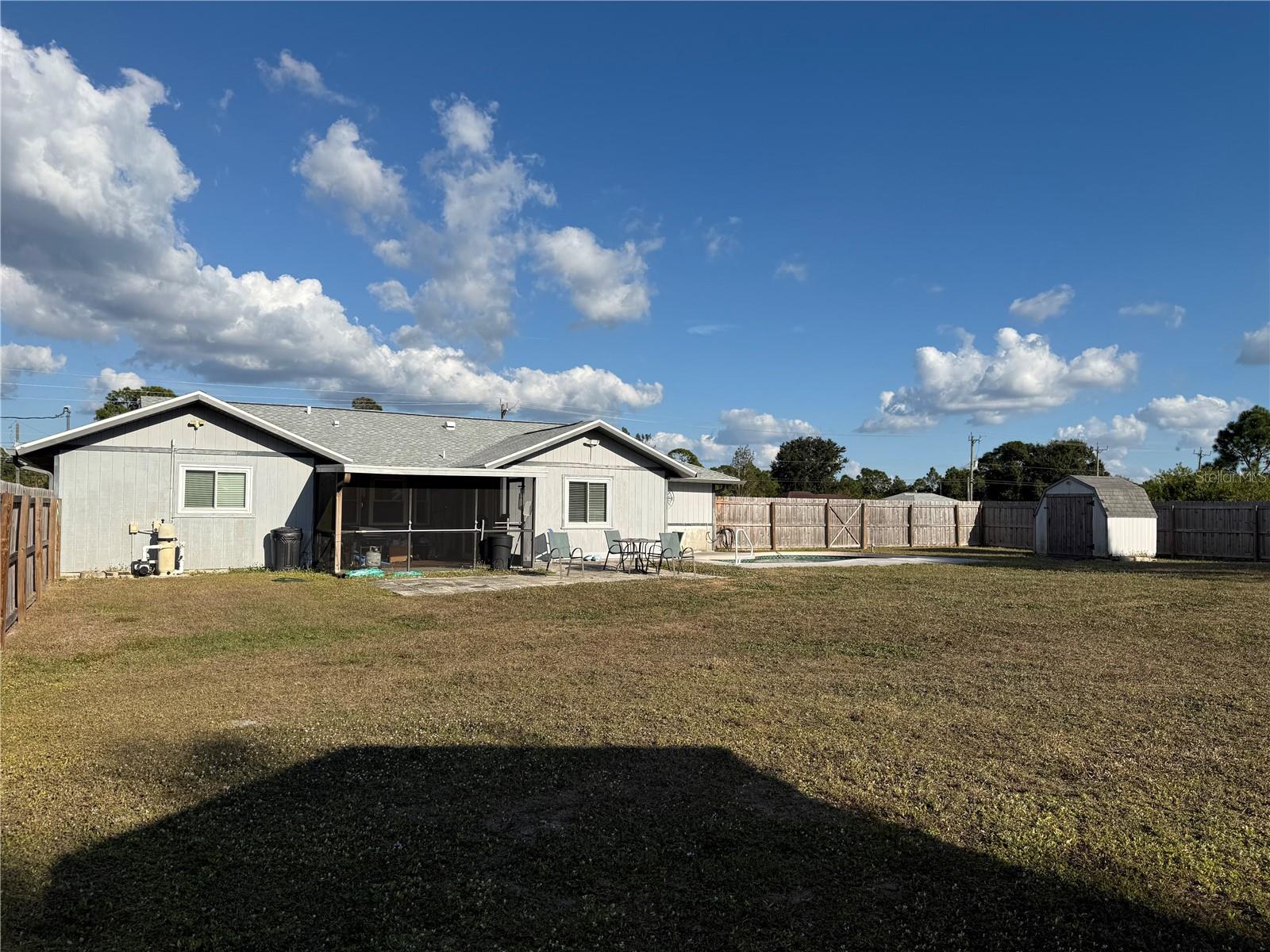 Listing Photo 11